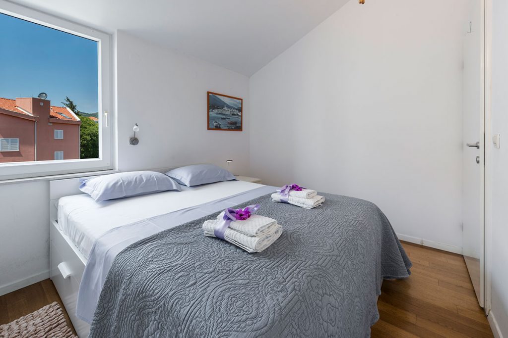 Bedroom view to the window